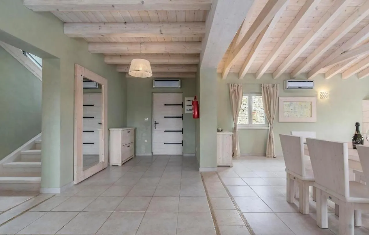 Holiday home Villa Monet Butkovici